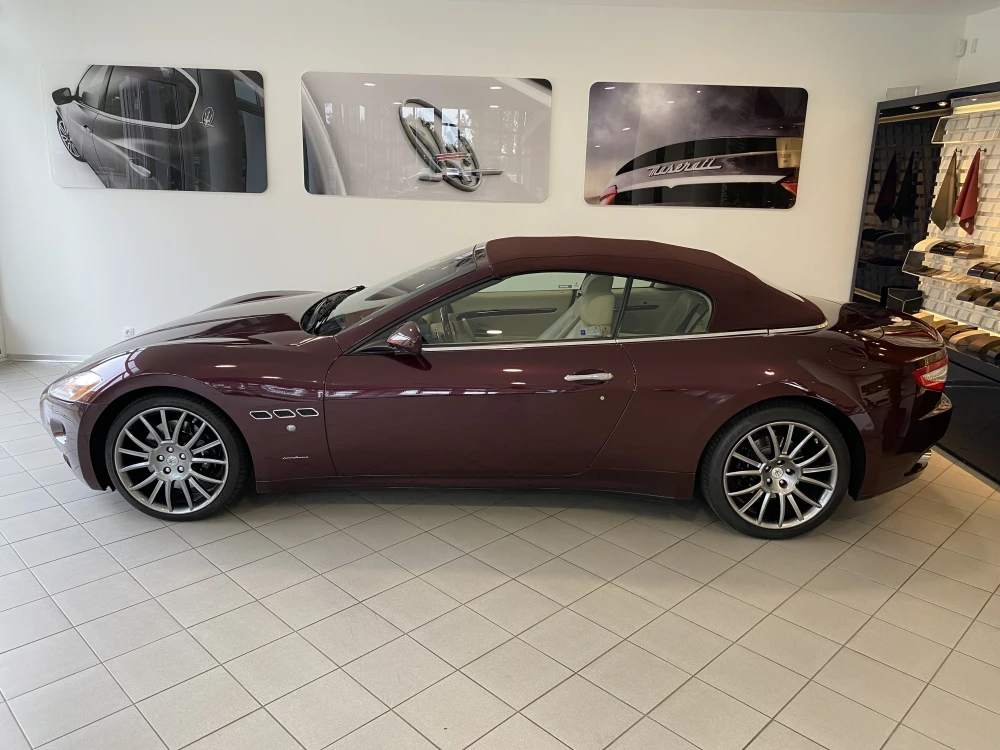 Maserati GranCabrio foto 5
