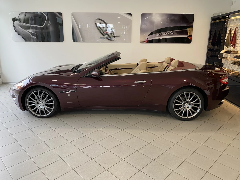 Maserati GranCabrio foto 6