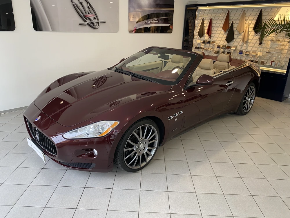 Maserati GranCabrio foto 7