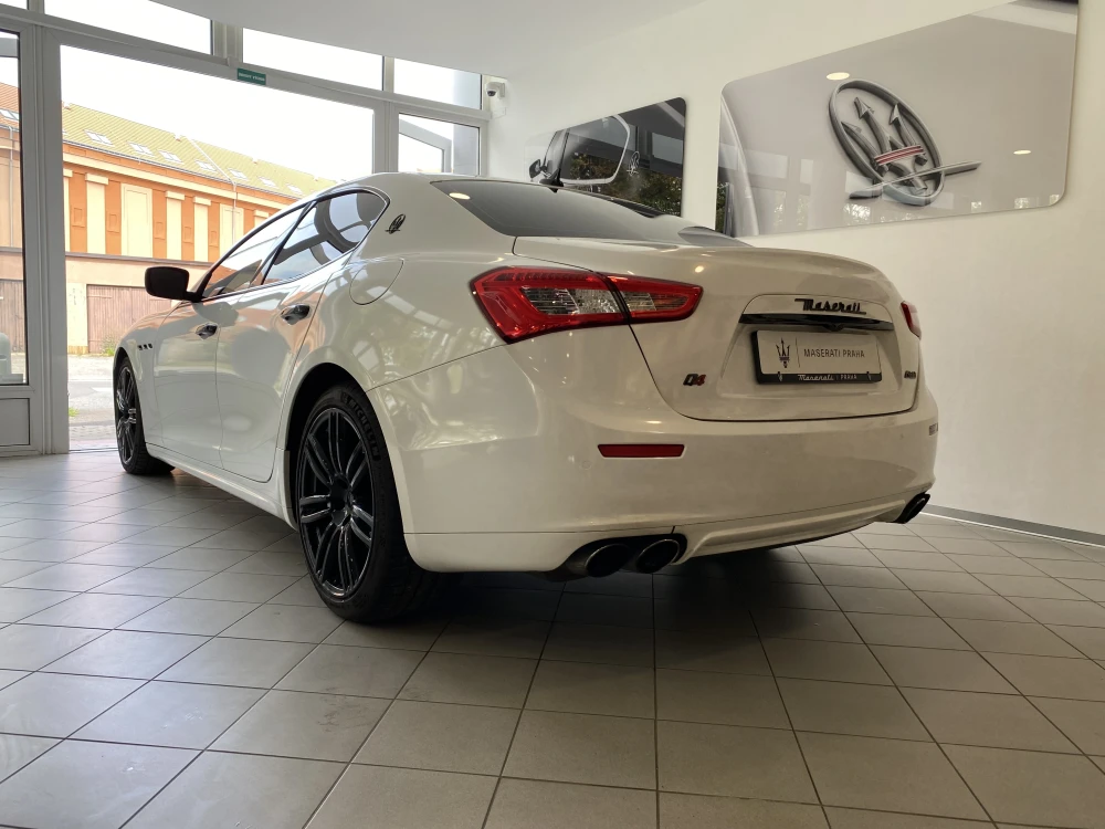 Maserati Ghibli foto 5