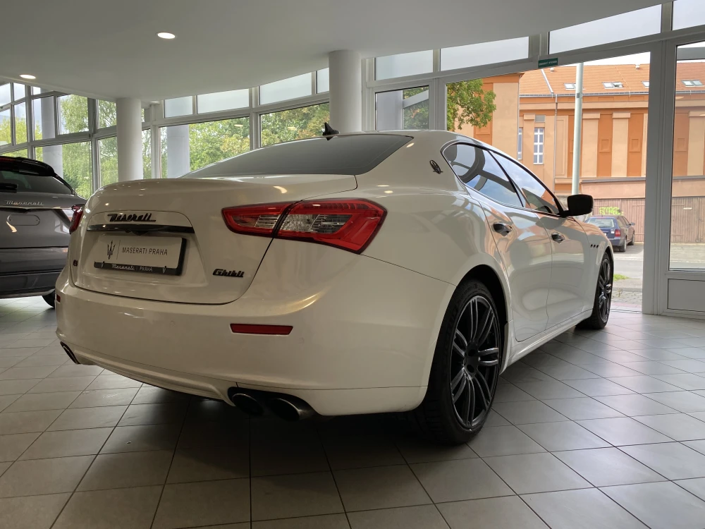 Maserati Ghibli foto 7