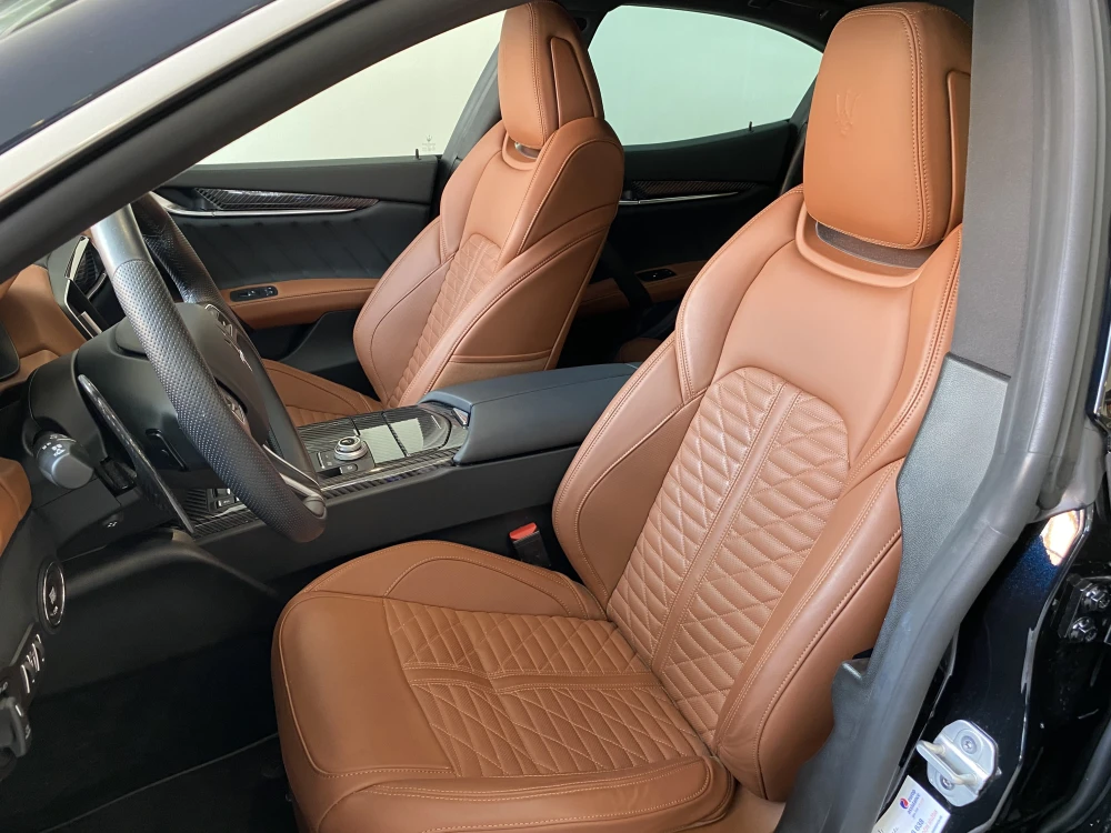 Maserati Ghibli foto 10