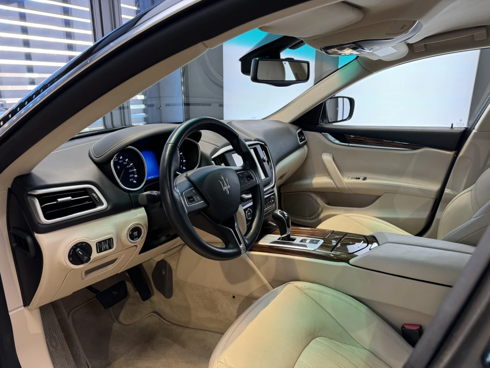 Maserati Ghibli foto 9