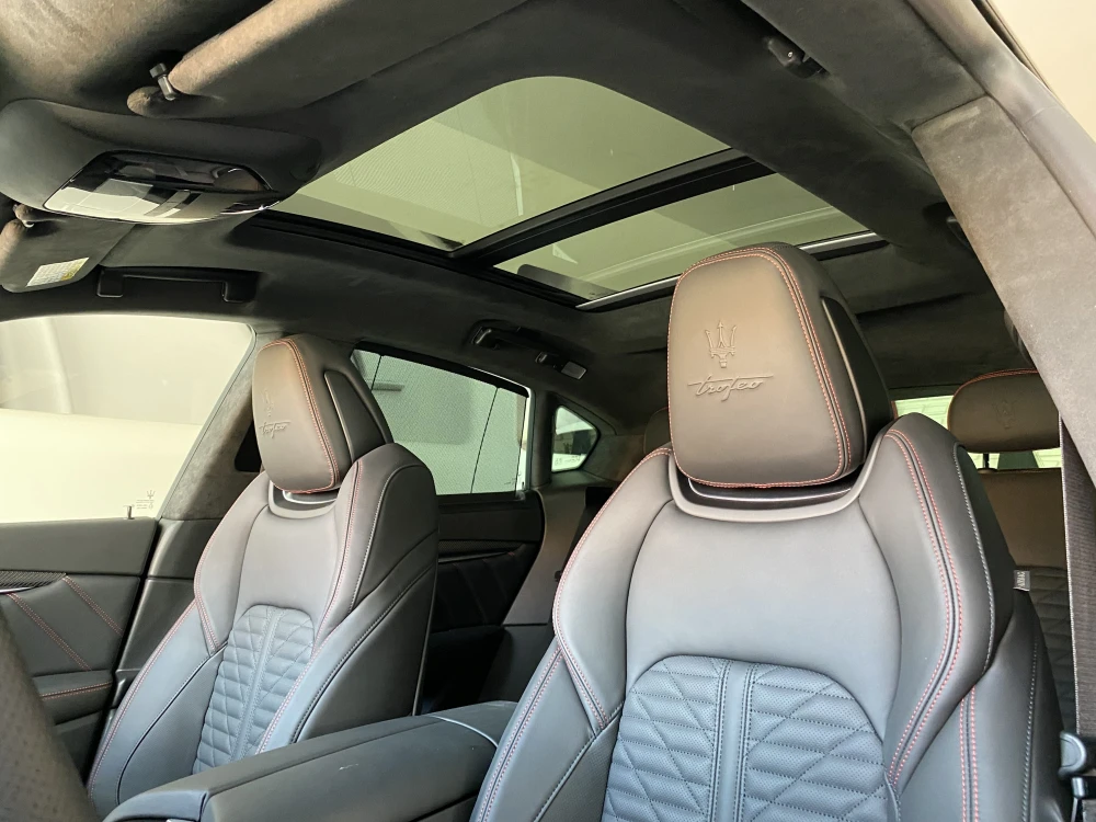 Maserati Levante foto 9