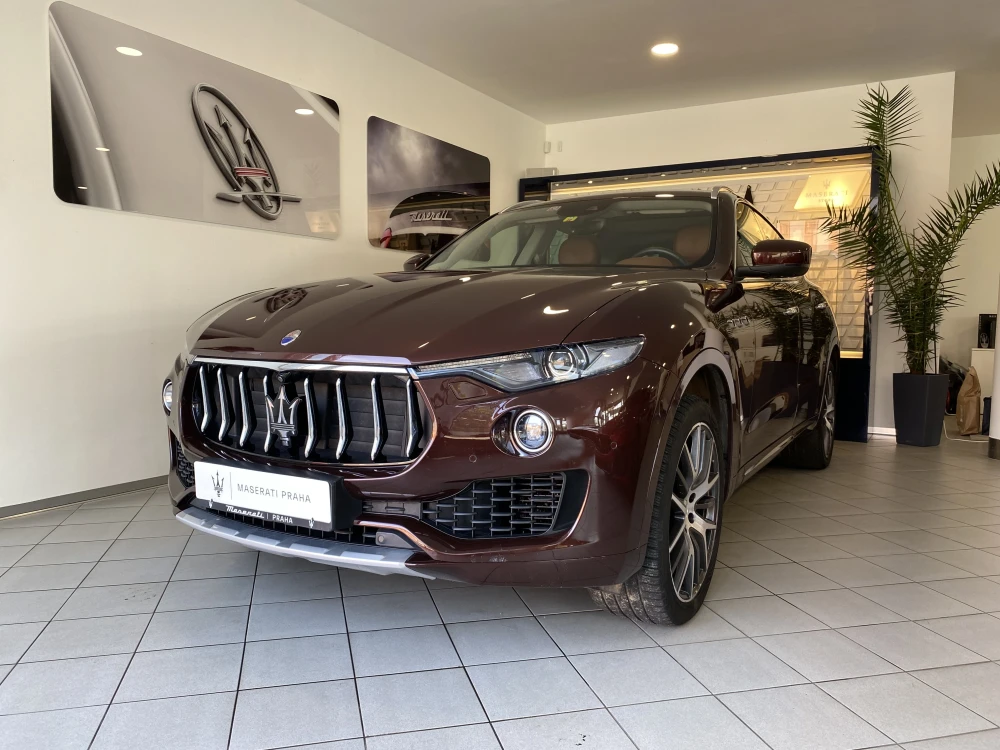 Maserati Levante foto 1