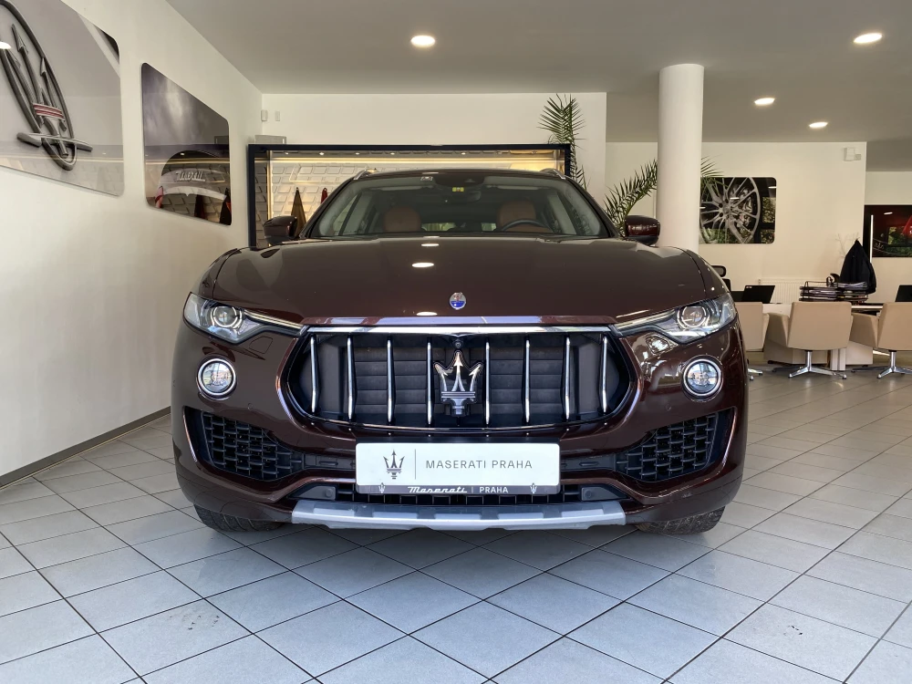 Maserati Levante foto 2