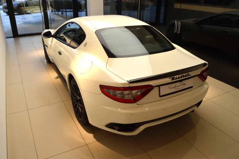 Maserati GranTurismo foto 7