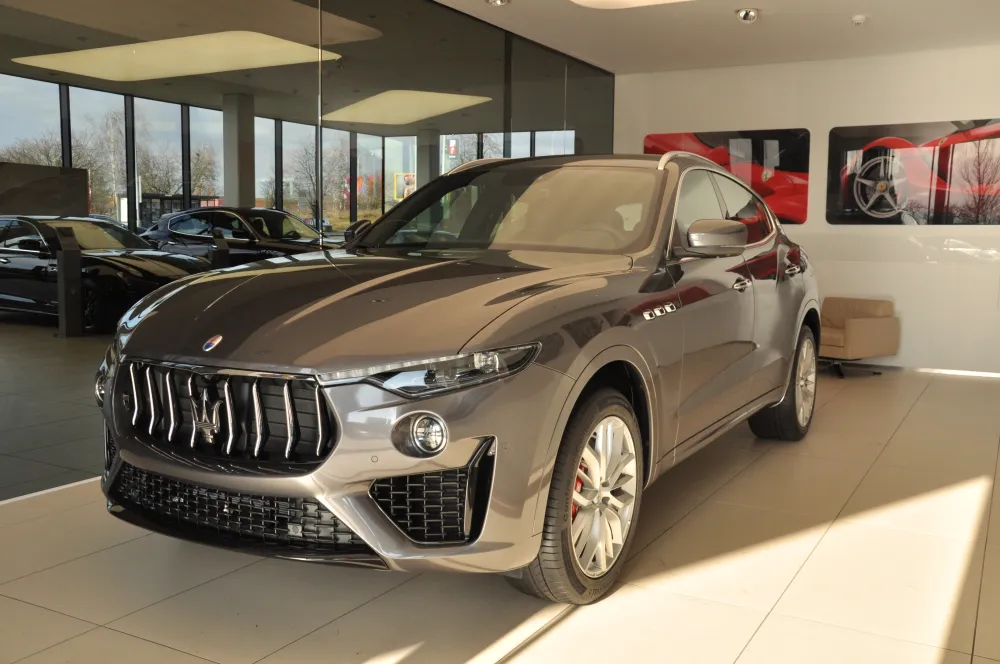 Maserati Levante foto 1