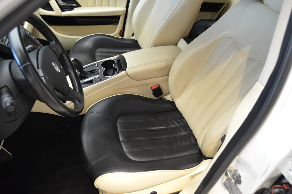 Maserati Quattroporte foto 10