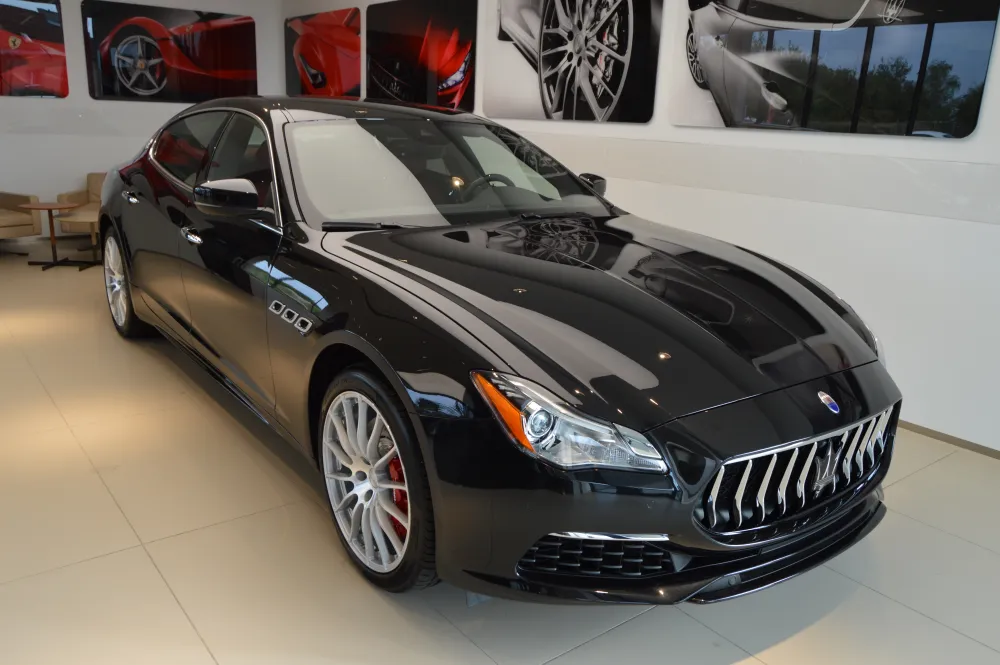 Maserati Quattroporte foto 2