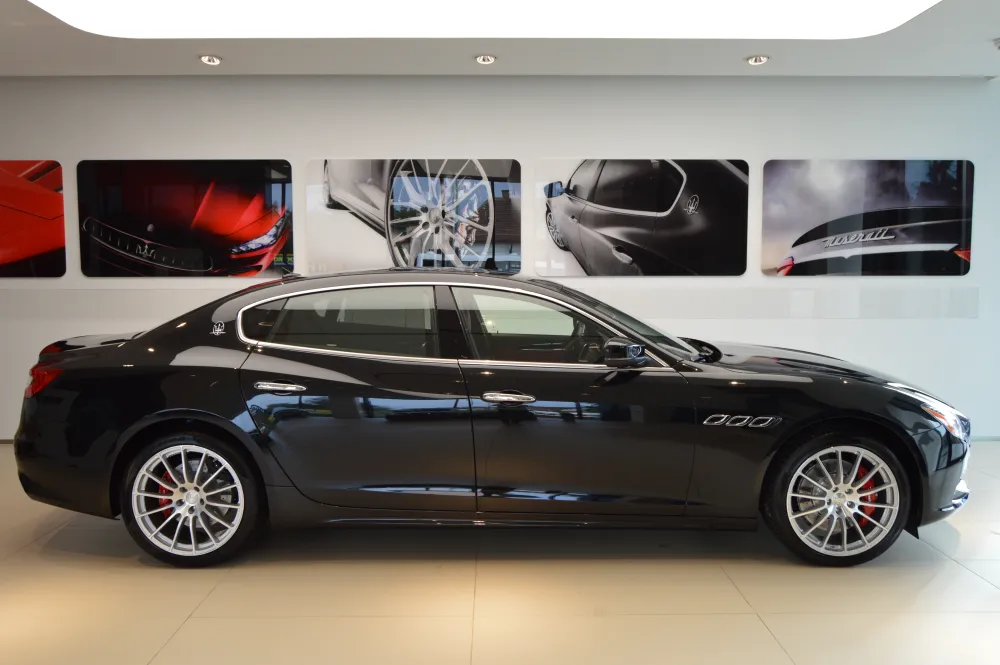Maserati Quattroporte foto 3