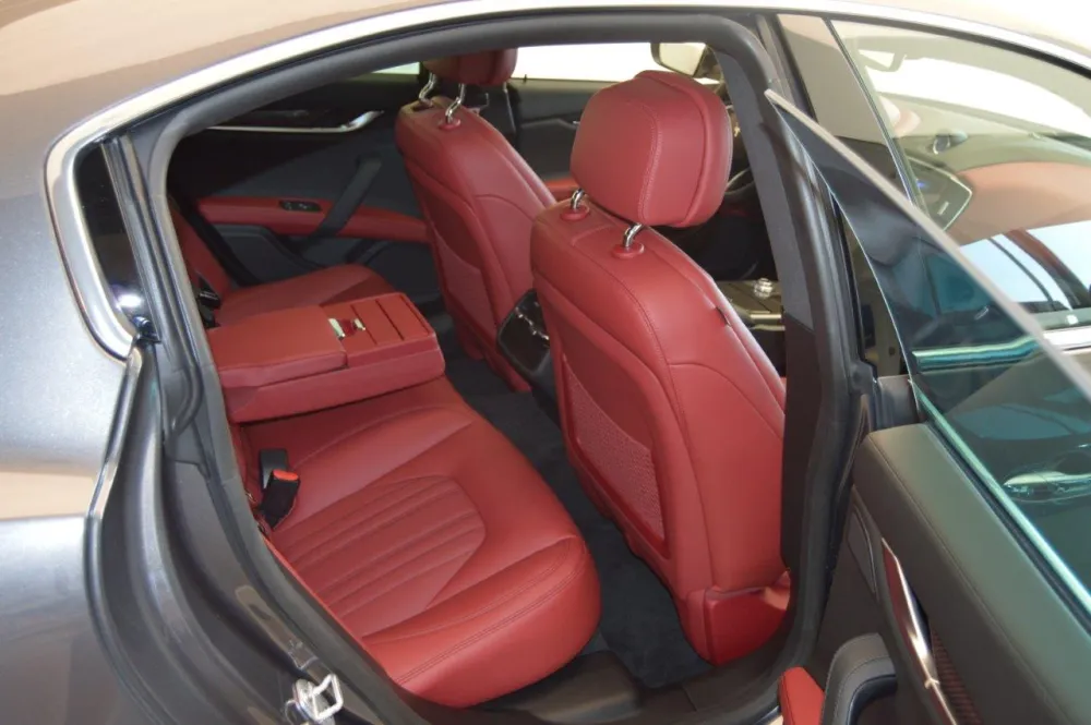 Maserati Ghibli foto 15