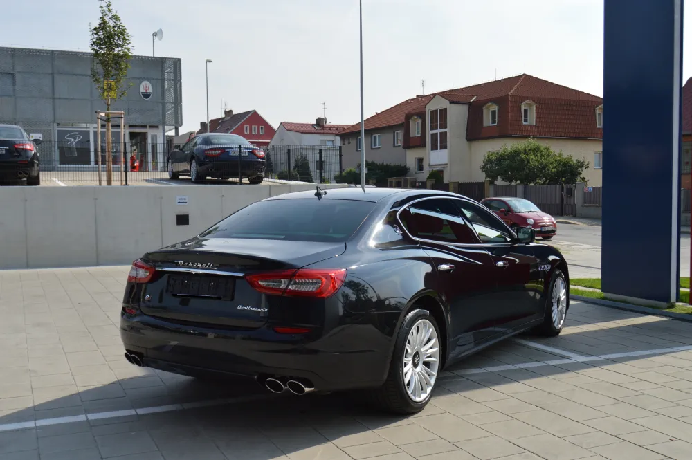 Maserati Quattroporte foto 4