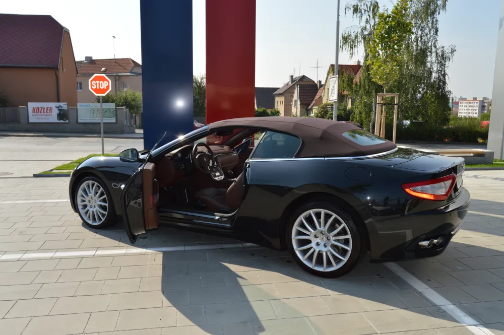 Maserati GranCabrio foto 16