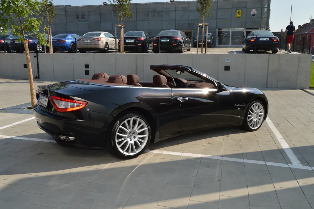 Maserati GranCabrio foto 9