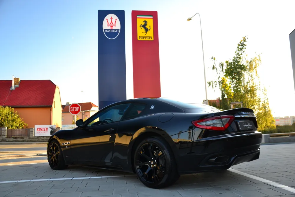 Maserati GranTurismo foto 9