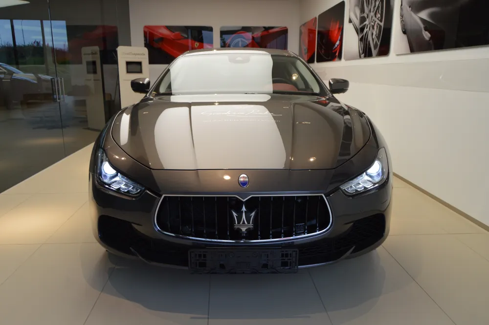 Maserati Ghibli foto 1