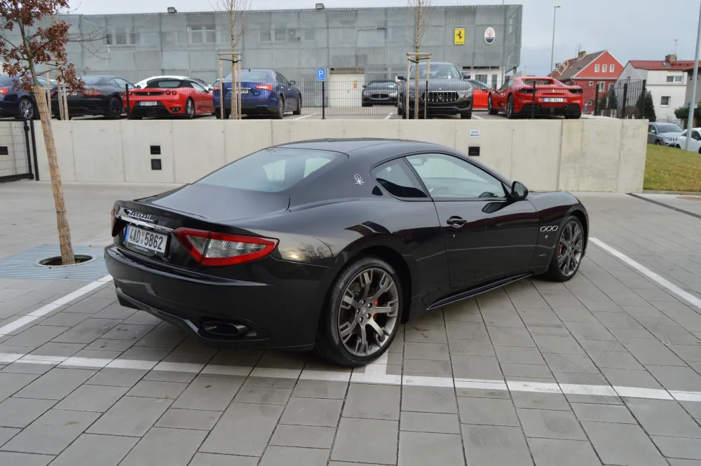 Maserati GranTurismo foto 8