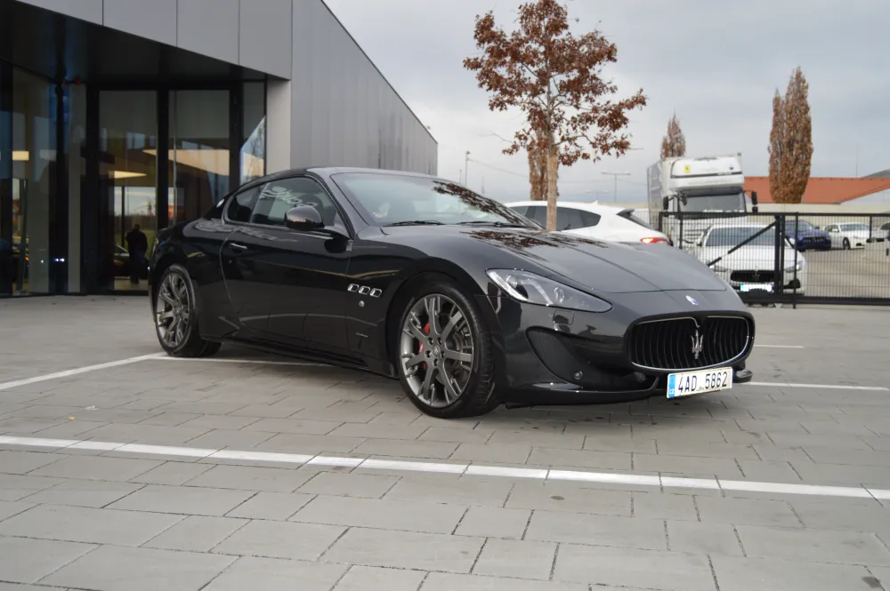 Maserati GranTurismo foto 10