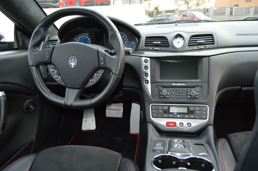 Maserati GranTurismo foto 2