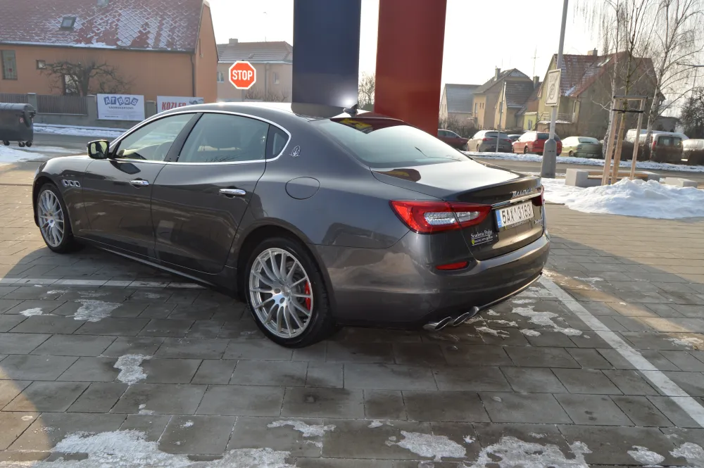 Maserati Quattroporte foto 6
