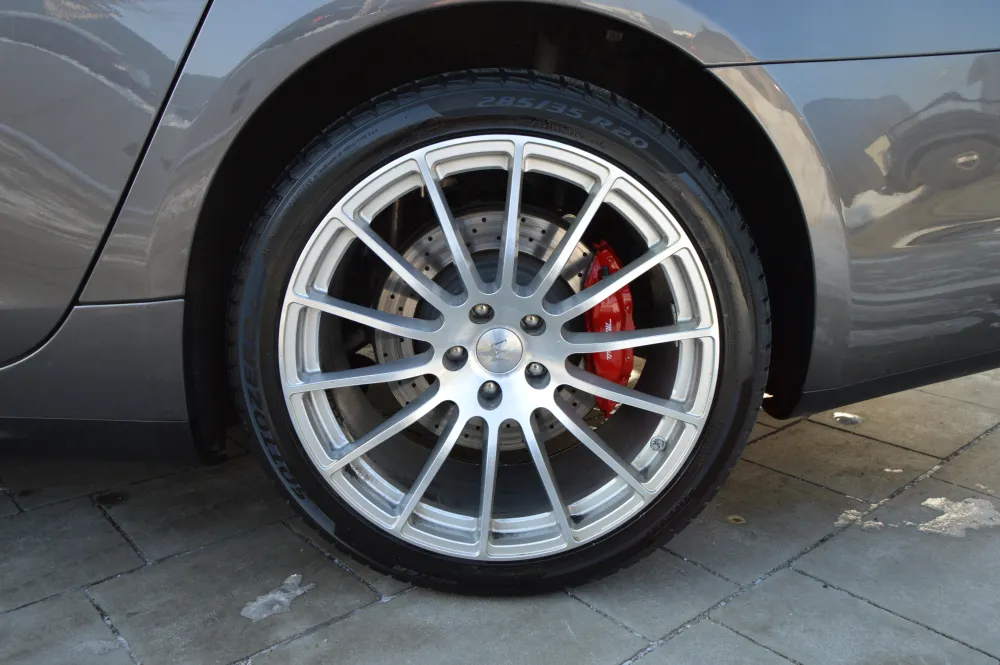 Maserati Quattroporte foto 15