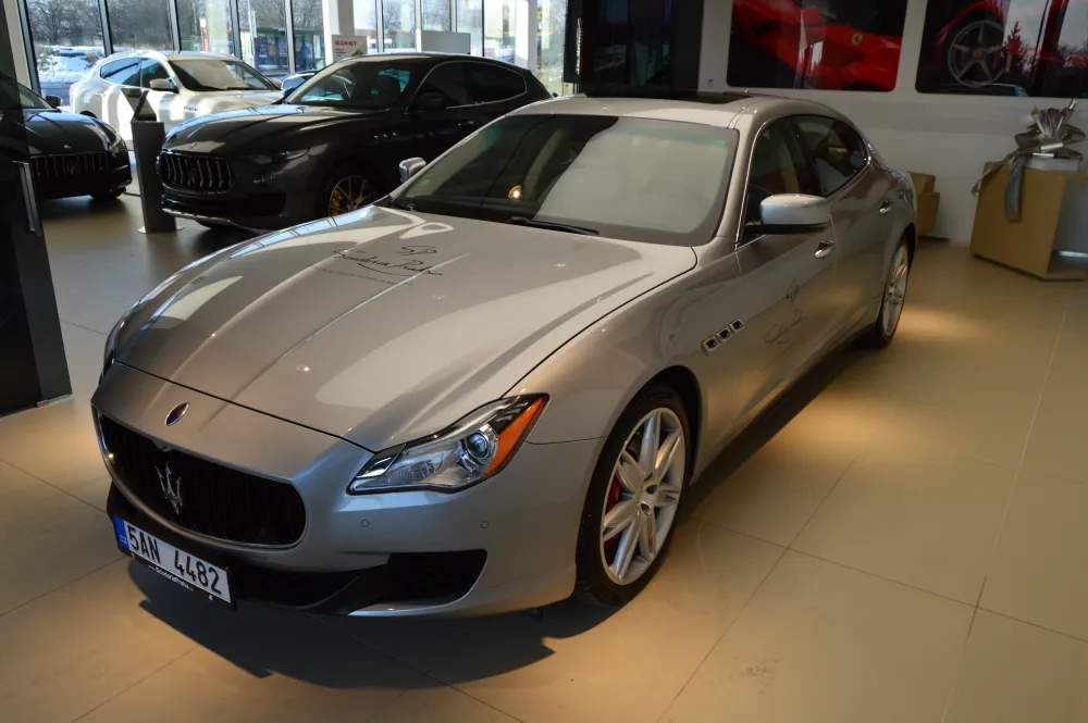 Maserati Quattroporte foto 12