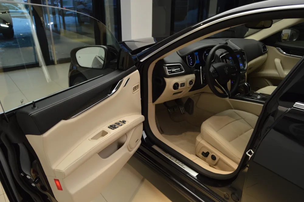 Maserati Ghibli foto 5