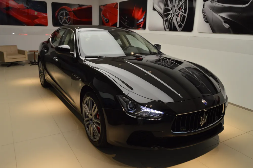 Maserati Ghibli foto 2