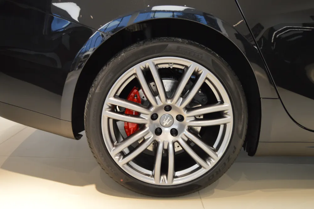 Maserati Ghibli foto 10