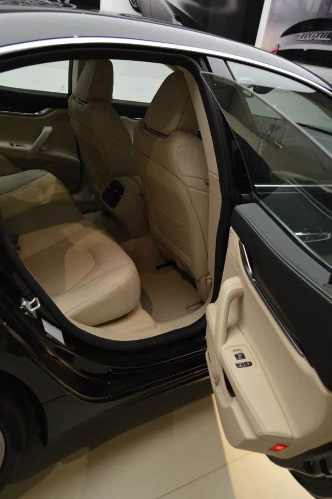 Maserati Ghibli foto 9