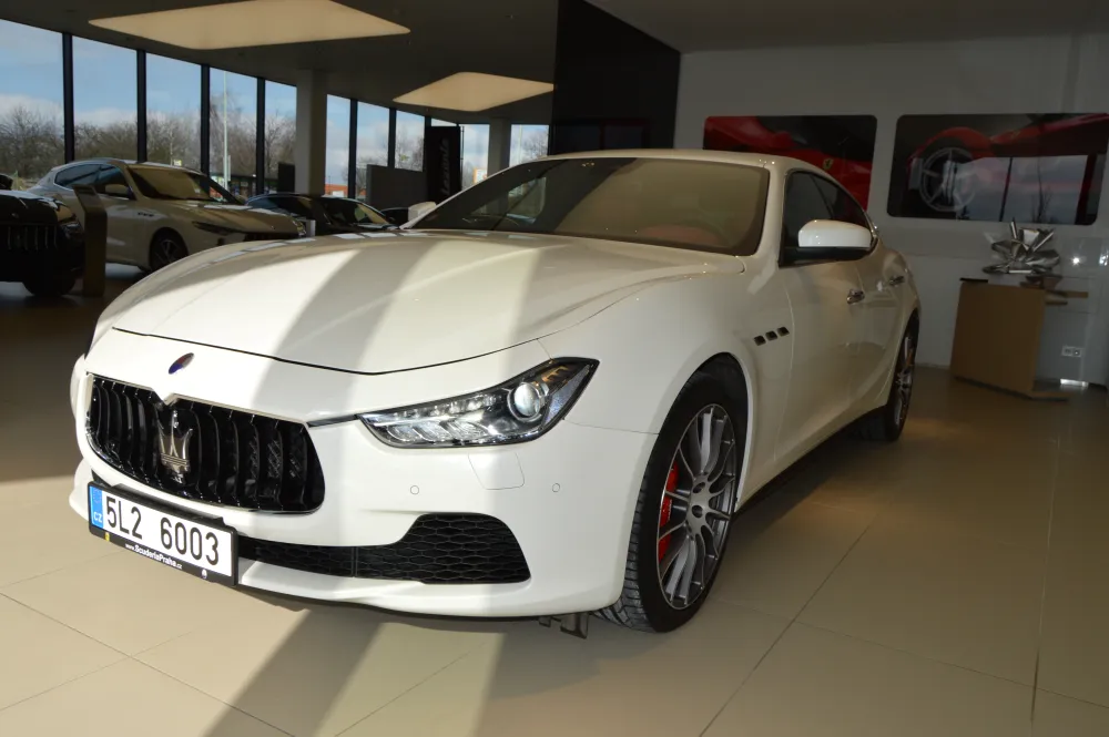 Maserati Ghibli foto 6