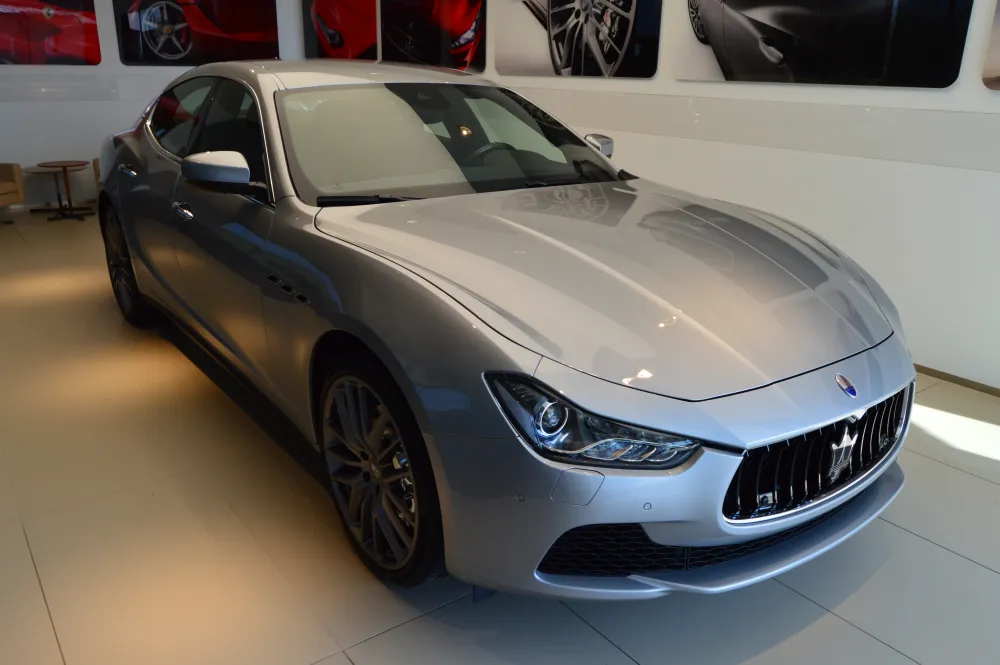 Maserati Ghibli foto 2