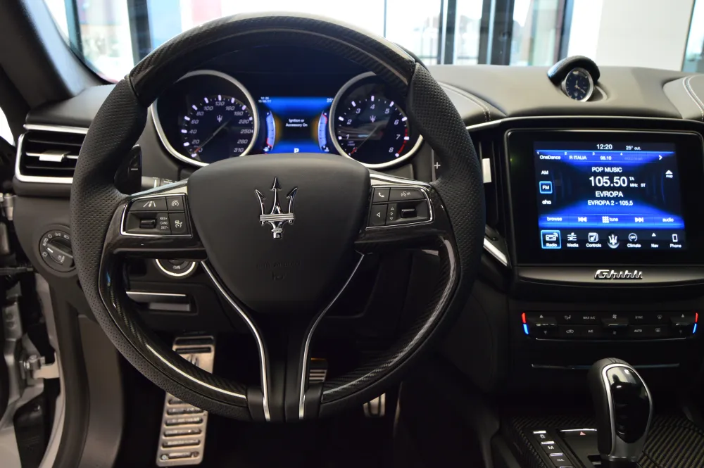 Maserati Ghibli foto 7