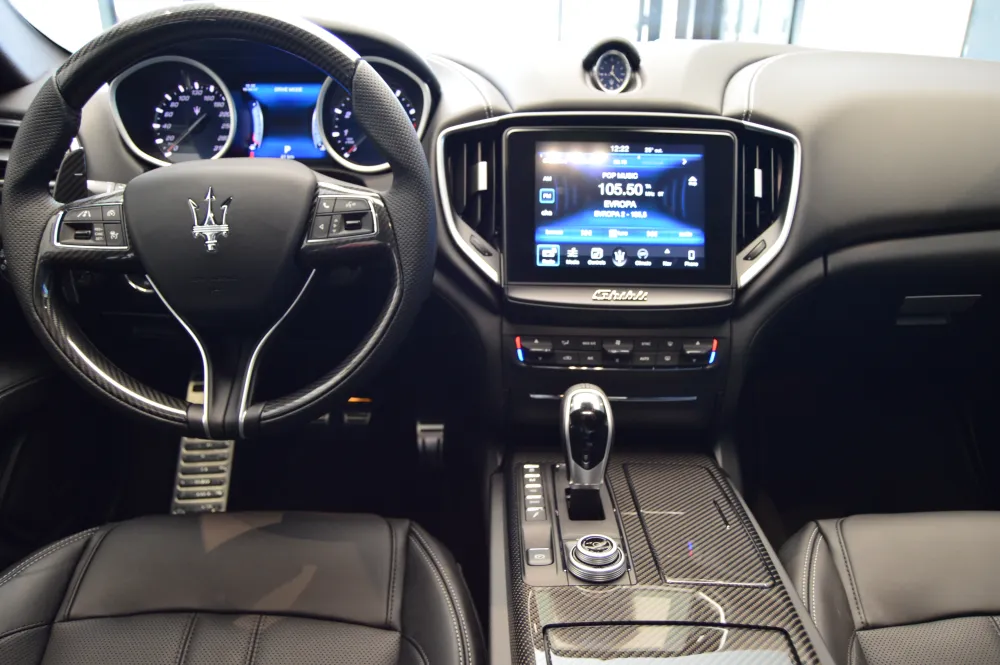 Maserati Ghibli foto 15