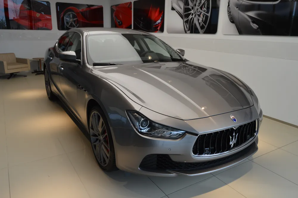 Maserati Ghibli foto 2