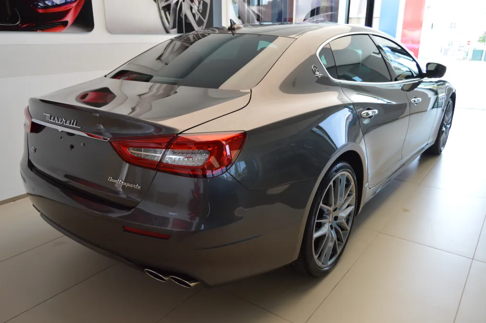 Maserati Quattroporte foto 5