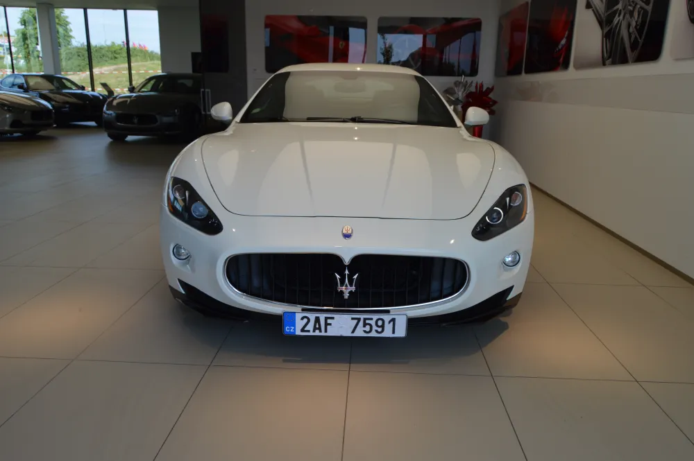 Maserati GranTurismo foto 6