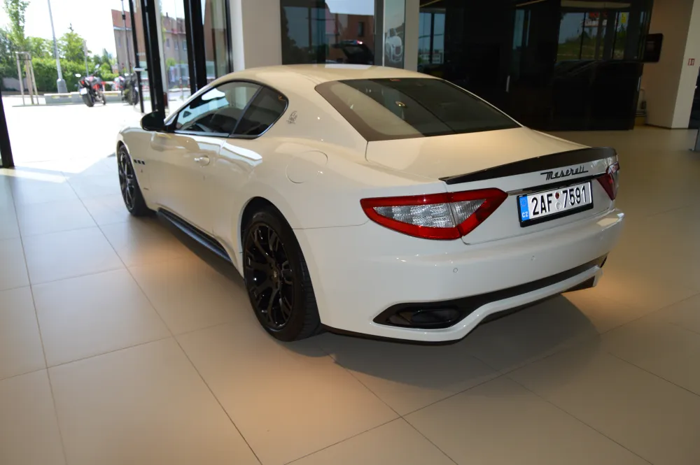 Maserati GranTurismo foto 4