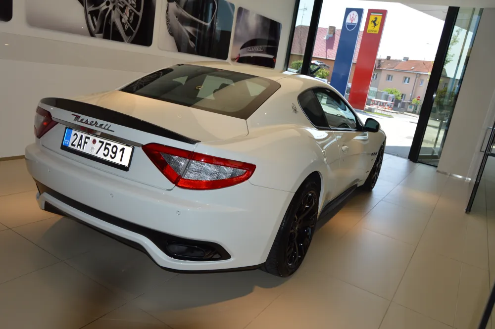 Maserati GranTurismo foto 7
