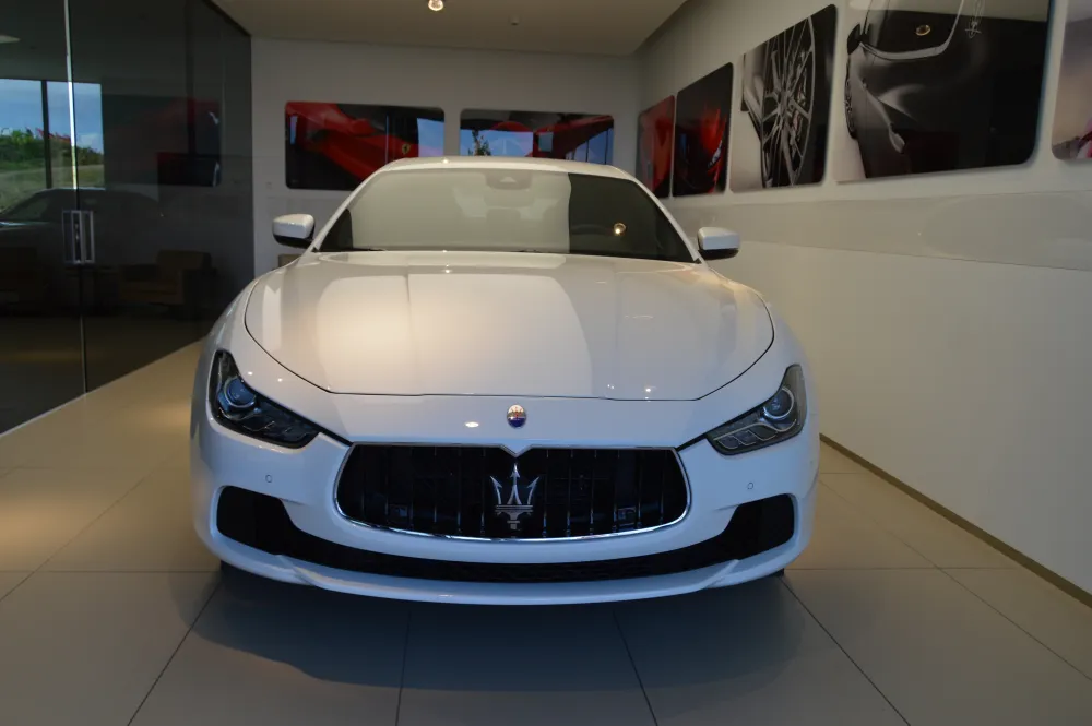 Maserati Ghibli foto 1