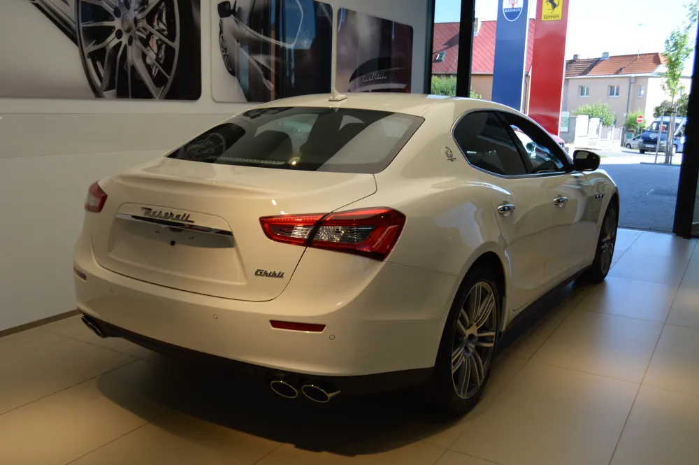 Maserati Ghibli foto 4