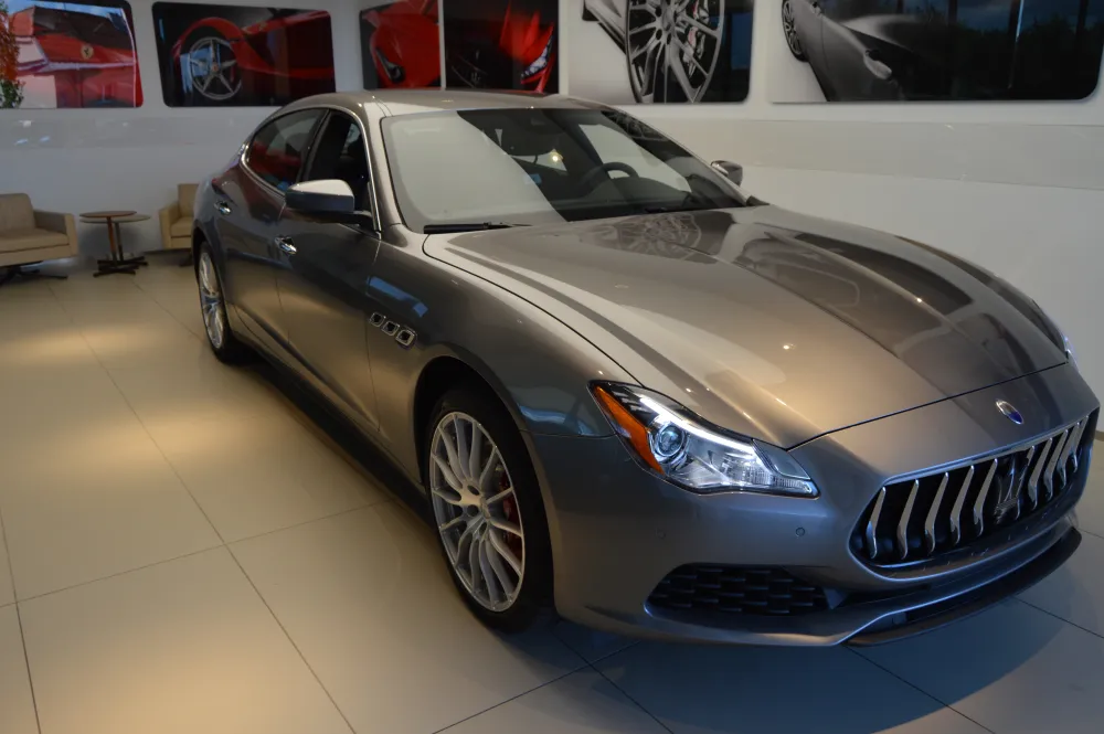 Maserati Quattroporte foto 2