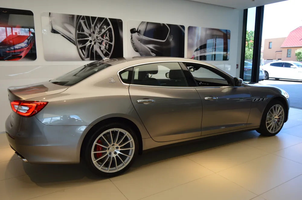 Maserati Quattroporte foto 3