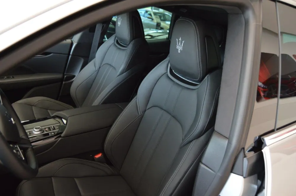 Maserati Levante foto 6