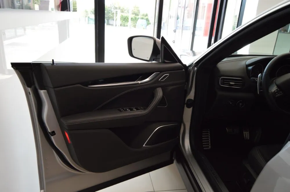 Maserati Levante foto 7