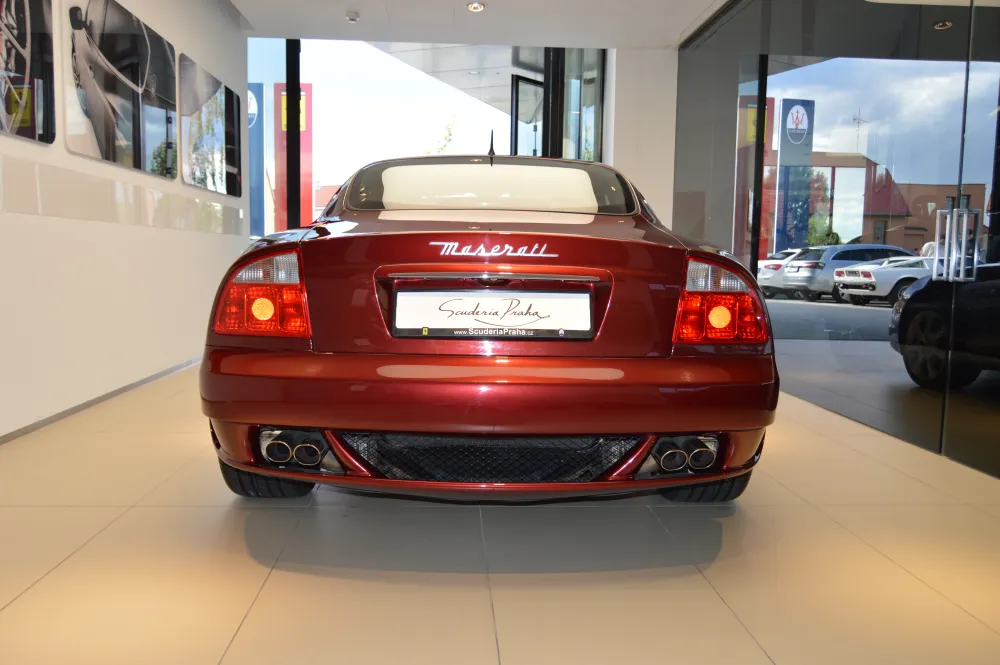 Maserati Coupe foto 7