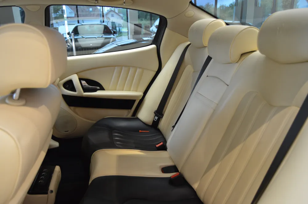Maserati Quattroporte foto 13