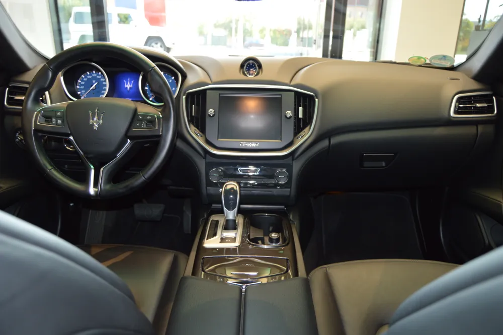Maserati Ghibli foto 2