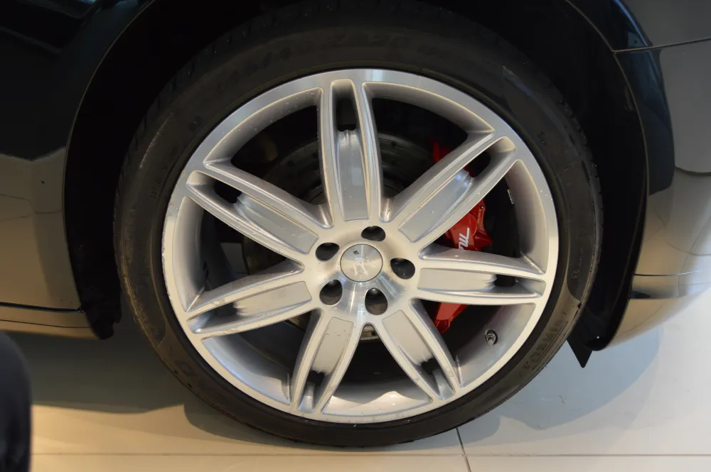 Maserati Quattroporte foto 17